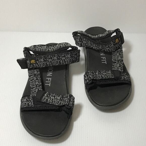 Cushion Fit Outdoor Strap Sandals 7/8 - Picture 2 of 7